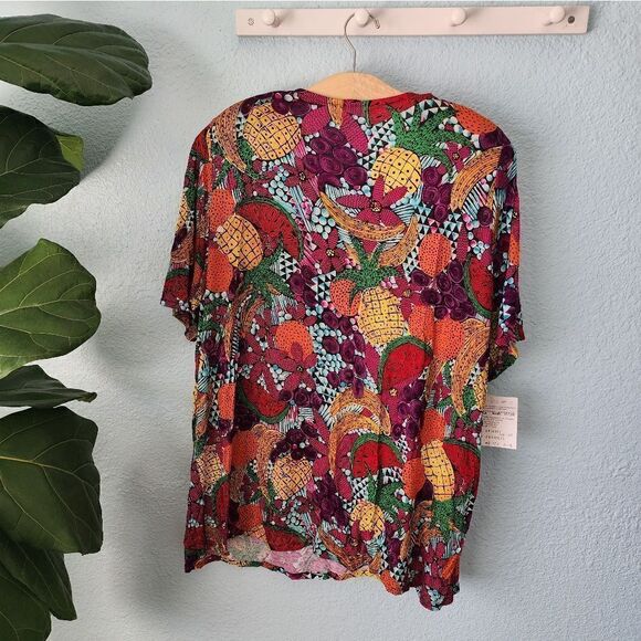 Ok-Sam ll embroidery fruitand flowers blouse - Picture 10 of 15